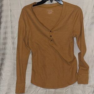 Time and Tru Mustard Long Sleeve Top